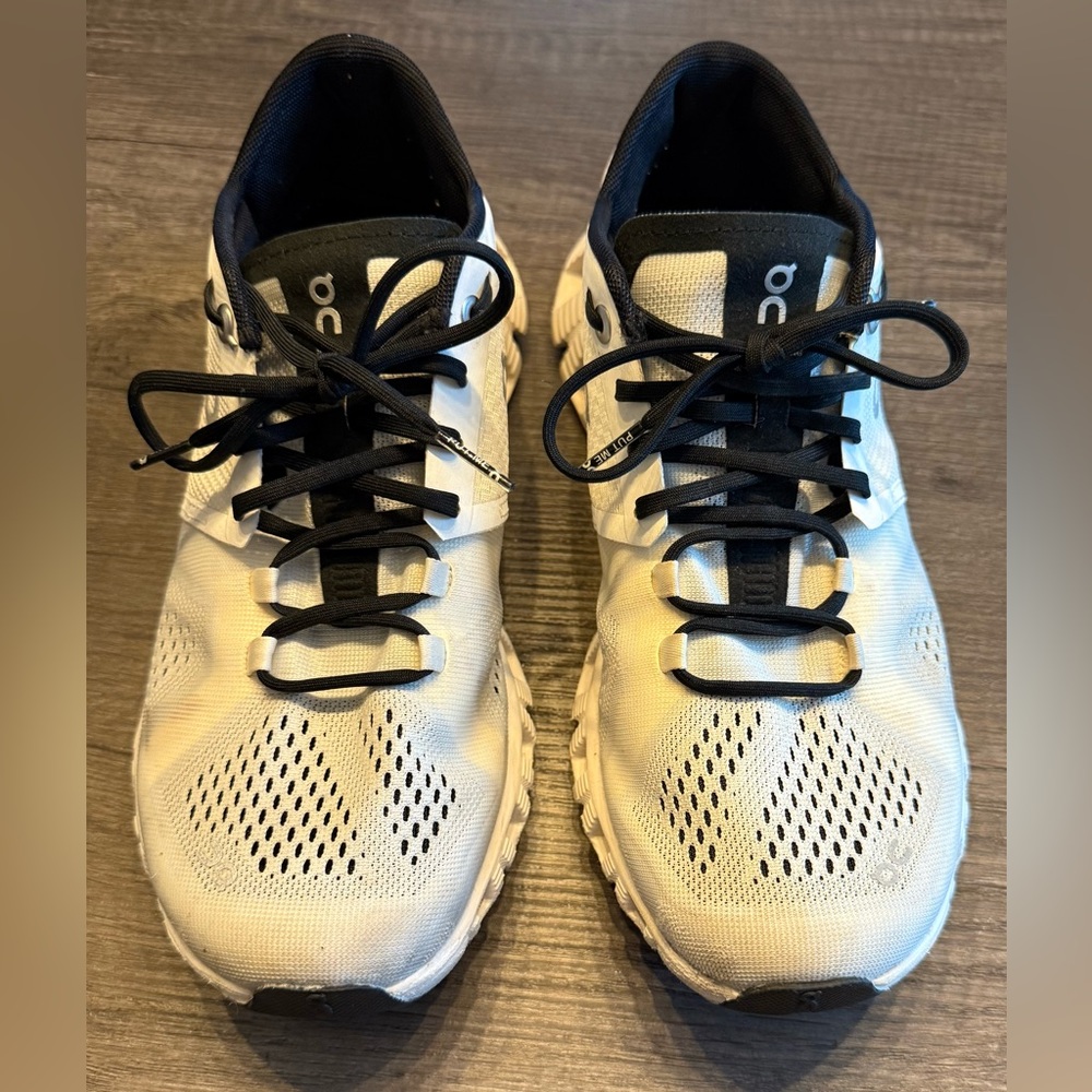 On Running White and Black Men's/Women's Athletic Running Shoes